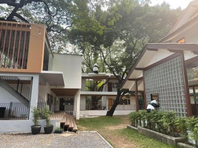 Restaurant FOR RENT Near MRT