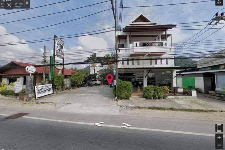 Cozy’s Small Hotel In Lamai For Sale