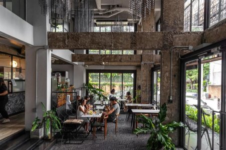 เซ้ง ร้านอาหาร/ คาเฟ่ ย่าน BTS #ทองหล่อ ทำเลดี 